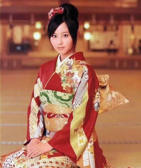 日本妇女体作品,细腻情感与东方审美的交融